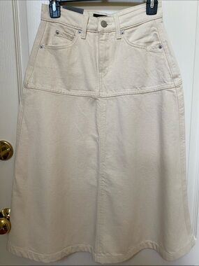 Banana Republic Off Write Denim Midi Skirt